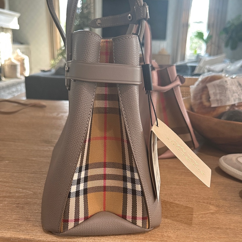 Burberry Beige Leather Tote - Picture 3 of 4